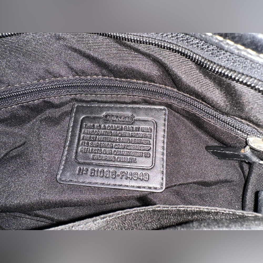 Coach black and gray shoulder bag - Picture 10 of 12